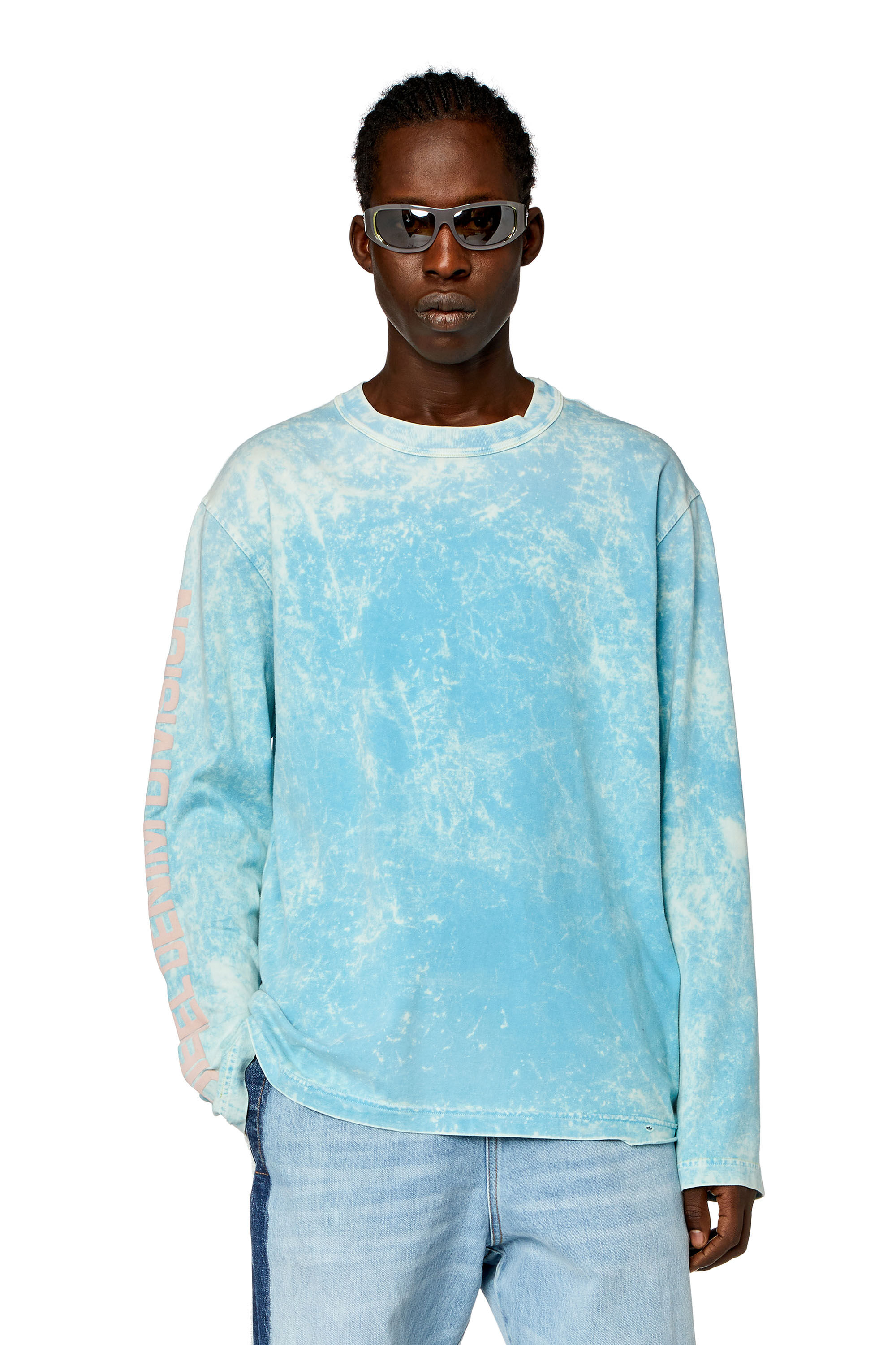 Diesel - T-CRANE-LS-N1, Man Acid-wash long-sleeve T-shirt in Blue - Image 3