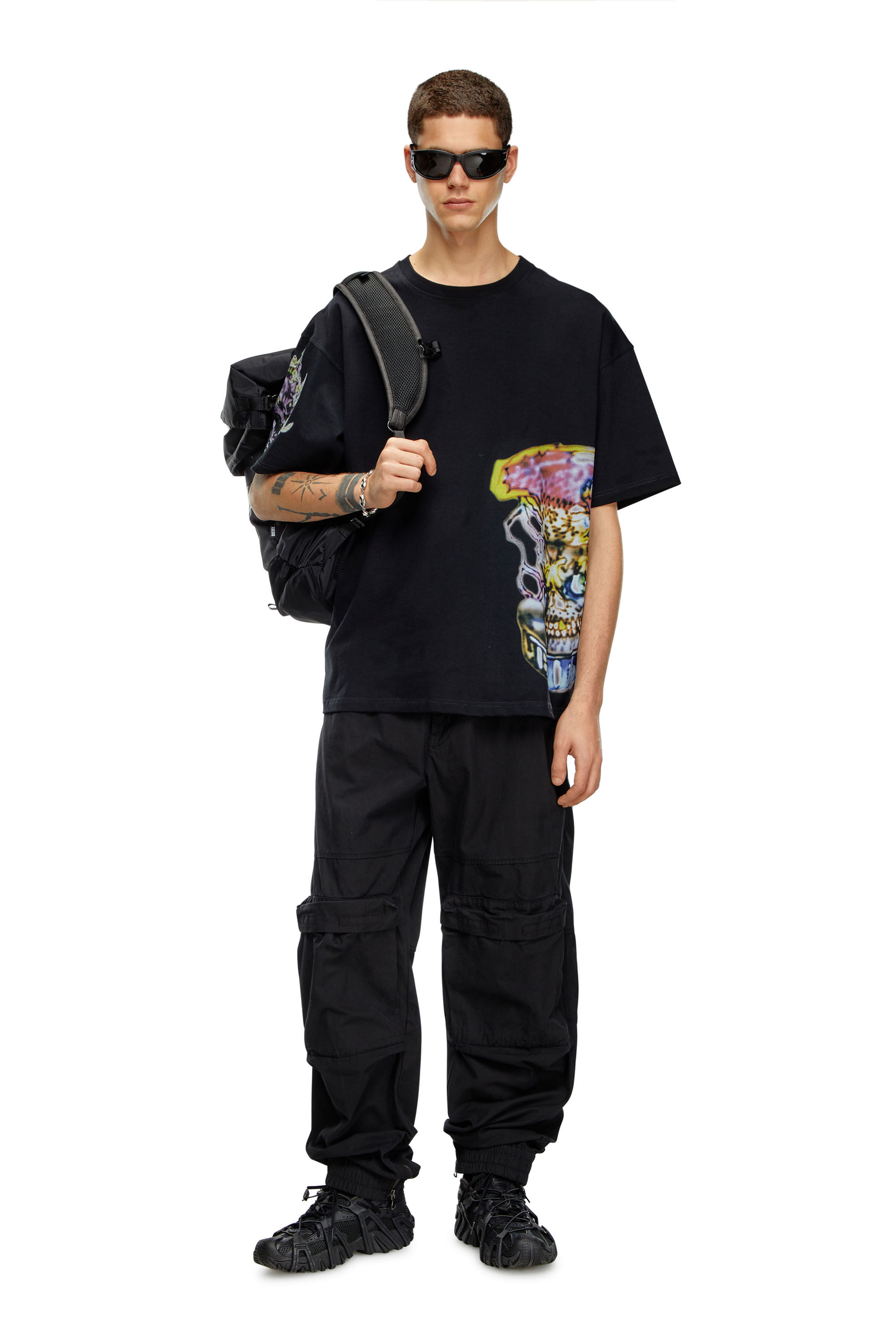 Diesel - P-BEECK, Man Cargo pants in faded organic cotton in Black - Image 1