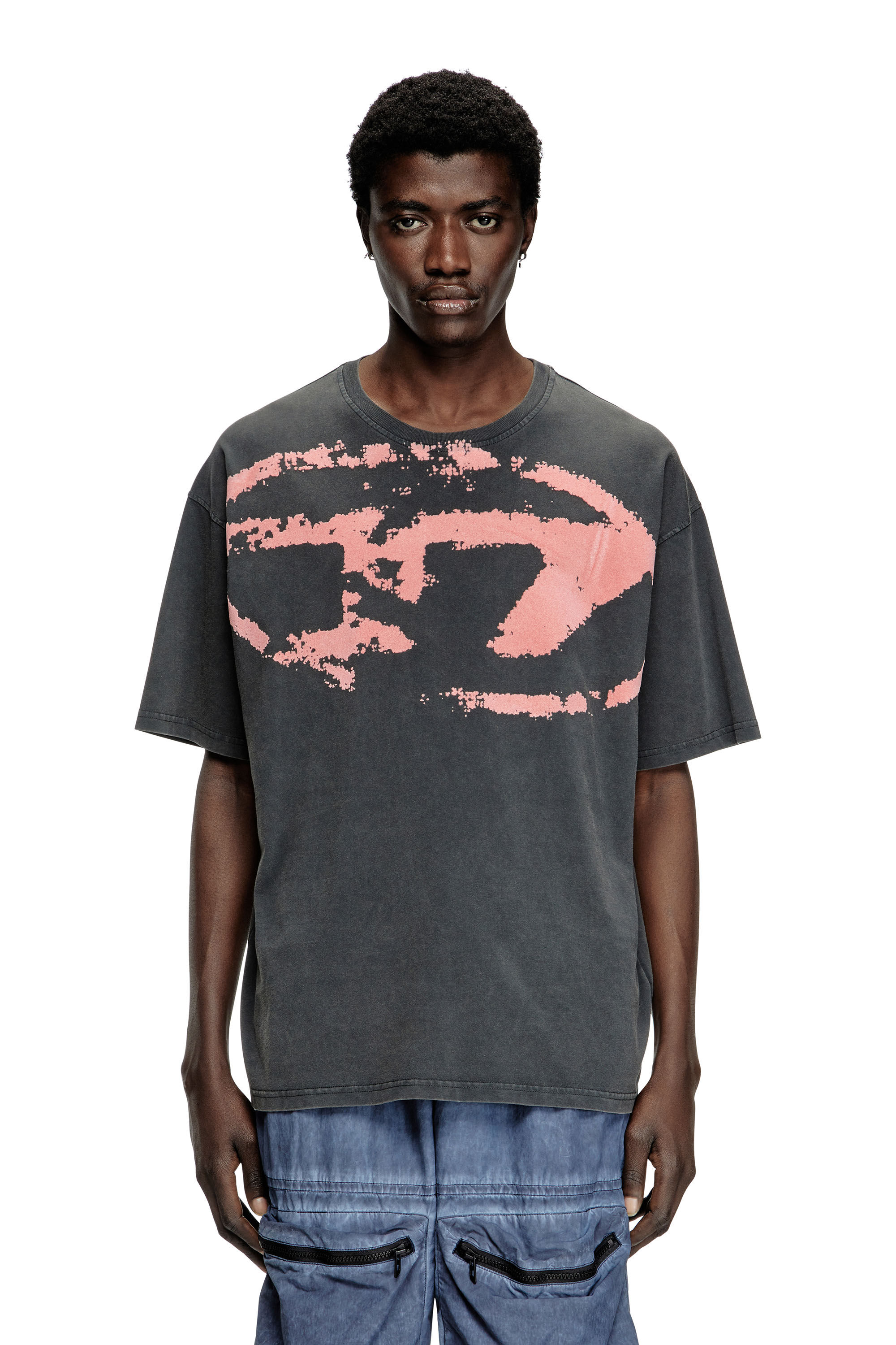 Diesel - T-BOXT-R21, Man's Acid-wash T-shirt with flocked Oval D logo in Black - 3