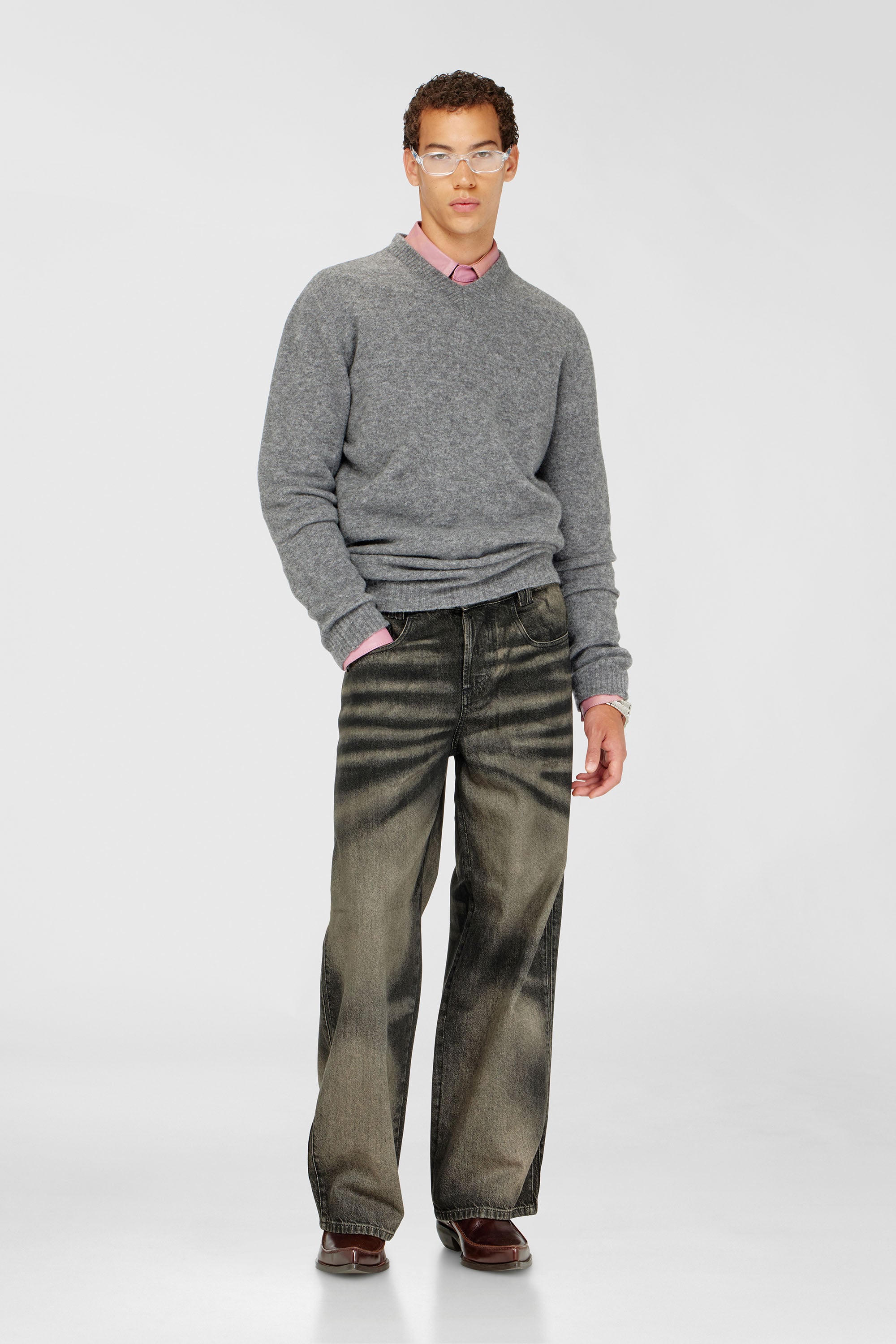 Diesel - K-ANDIE, Man's V-neck jumper in wrinkled boiled knit in Grey - 2