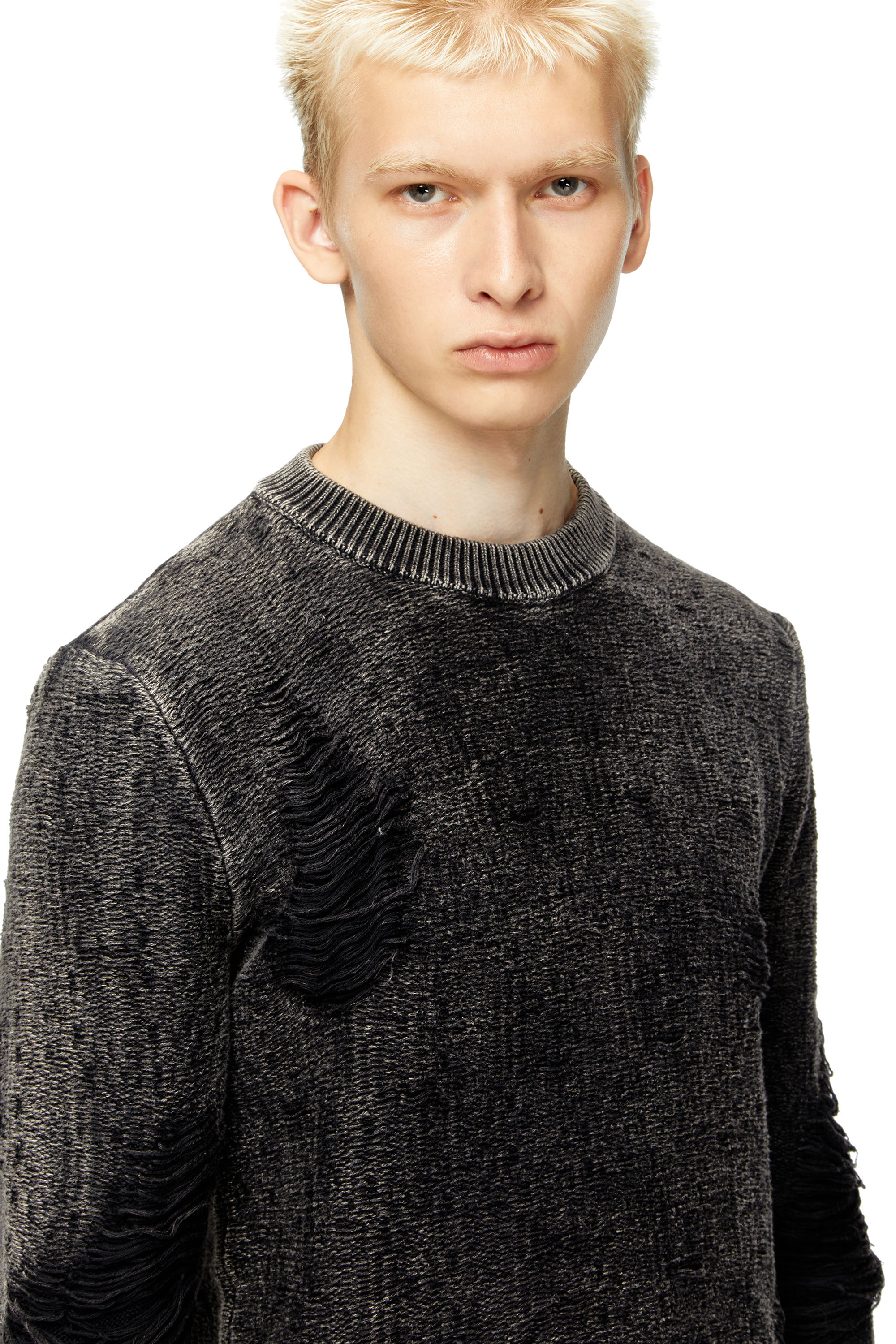 Diesel - K-FJORDI-ROUND, Man's Destroyed jumper with floating yarns in Black - 5