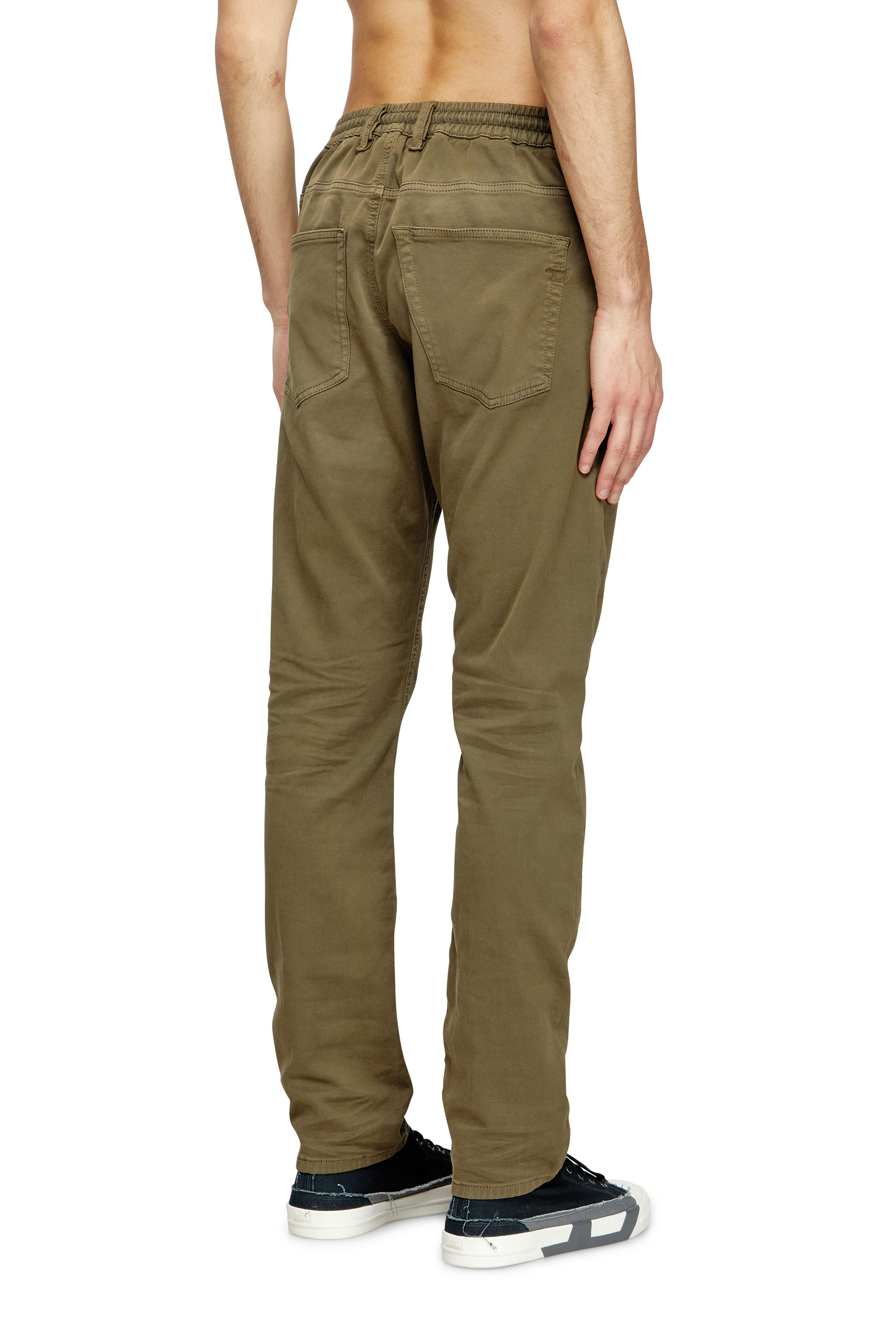 Diesel - Man's Regular 2030 D-Krooley Joggjeans® 0670M, Green - 2
