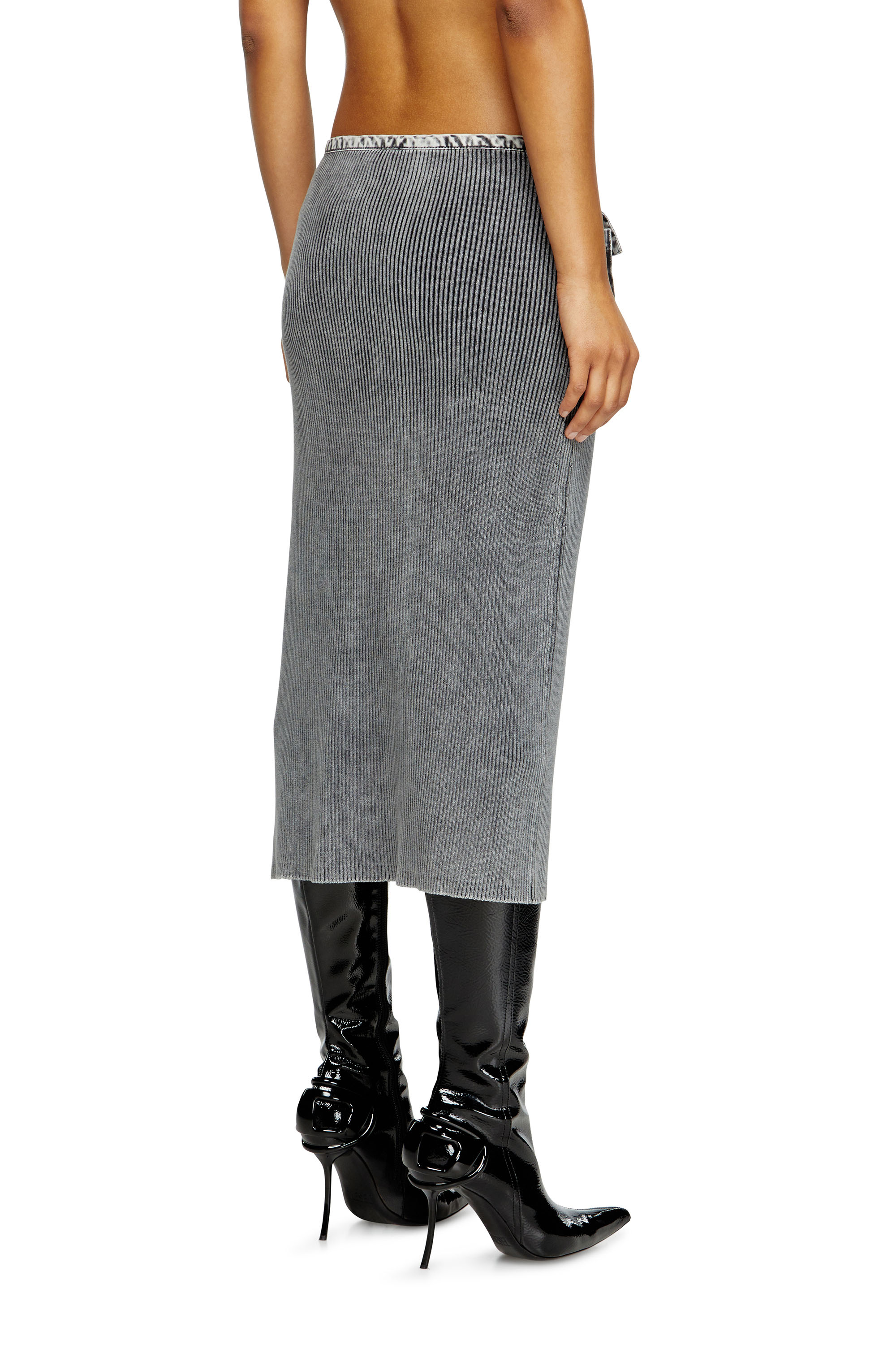 Diesel - M-MERYN, Woman's Knit midi skirt with denim cargo pockets in Dark grey - 4