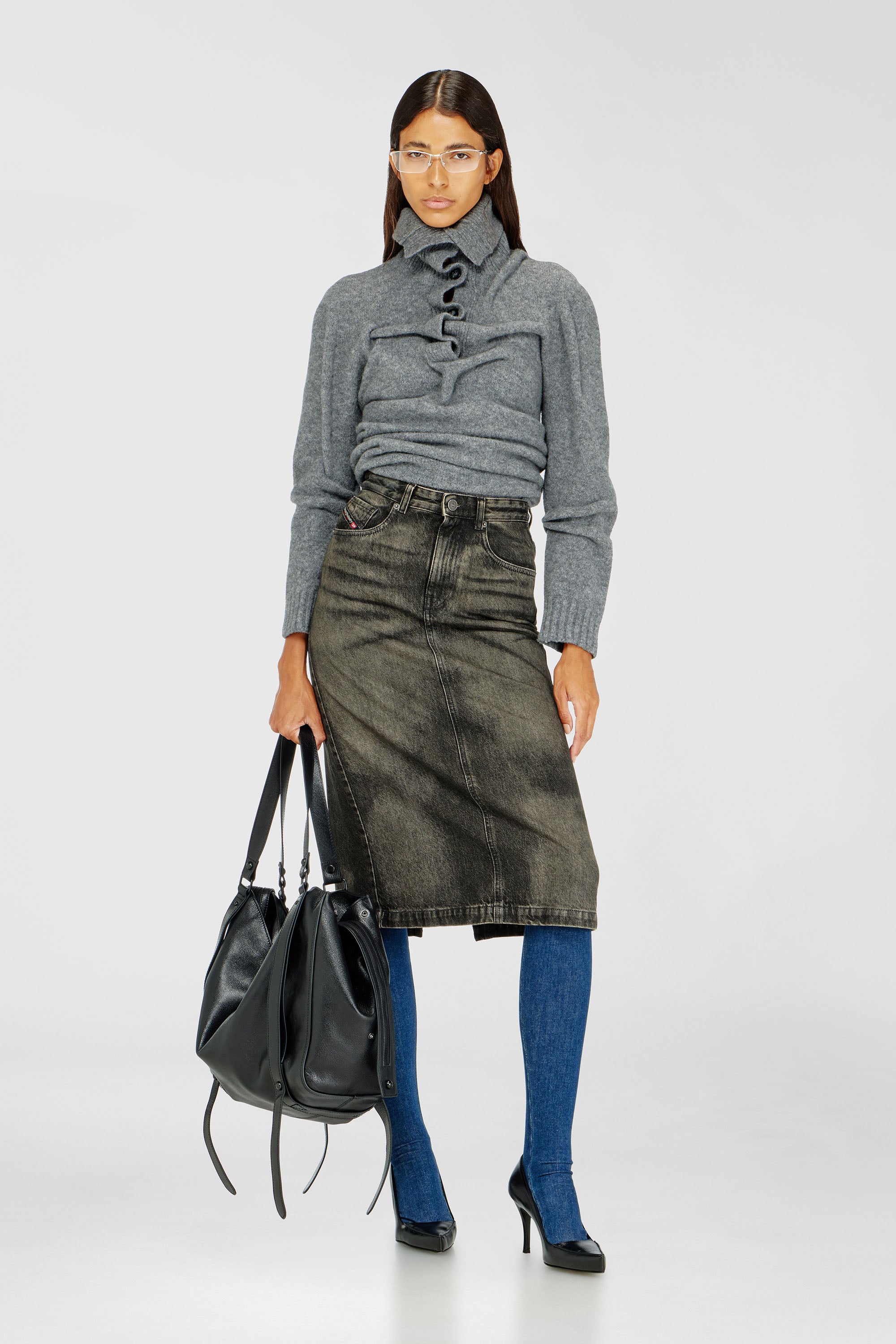 Diesel - DE-PENDY-FSJ, Woman's Pencil skirt in dirty-effect denim in Black/Dark grey - 2