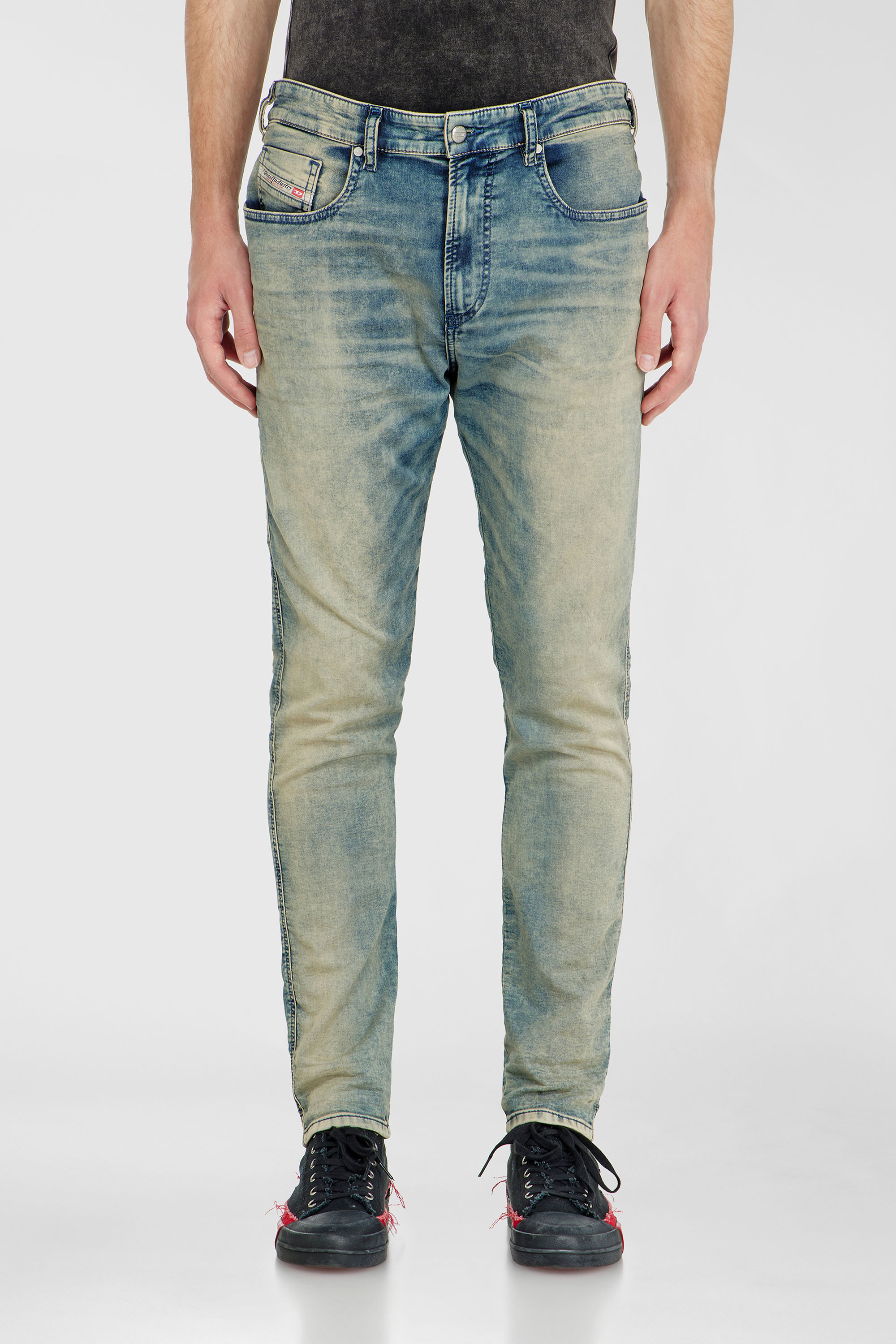 Diesel - Man's Slim 2062 D-Strukt Joggjeans&reg; 09P60, Medium blue - 1