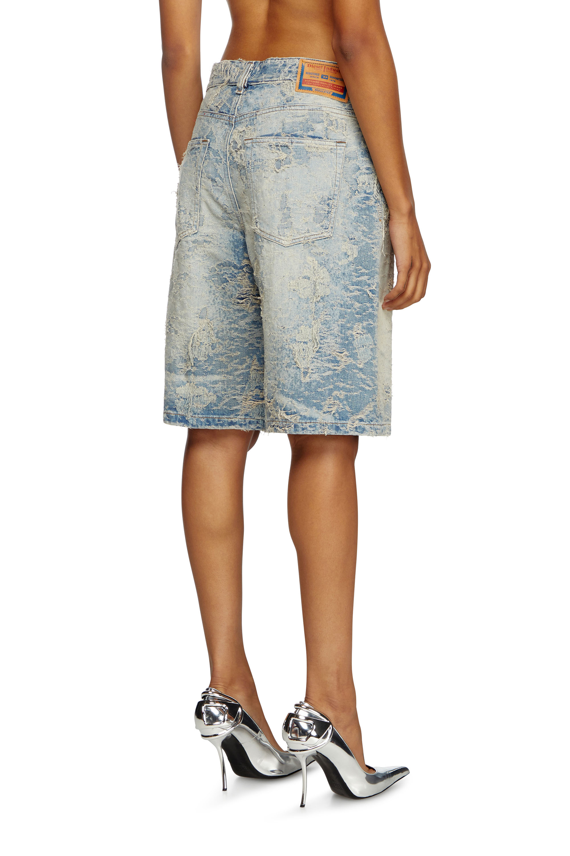 Diesel - DE-SIRE-SHORT-FSF, Woman's Shorts in dirty jacquard denim in Light Blue - 4