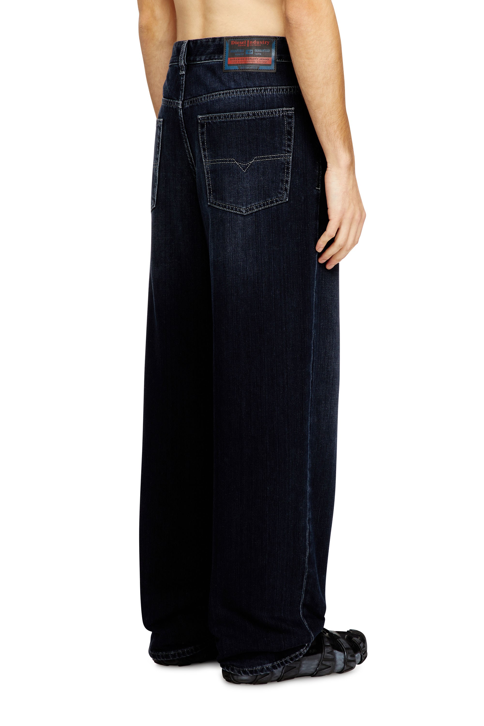 Diesel - Man's Relaxed Jeans 2001 D-Macro 09Q19, Dark Blue - 4