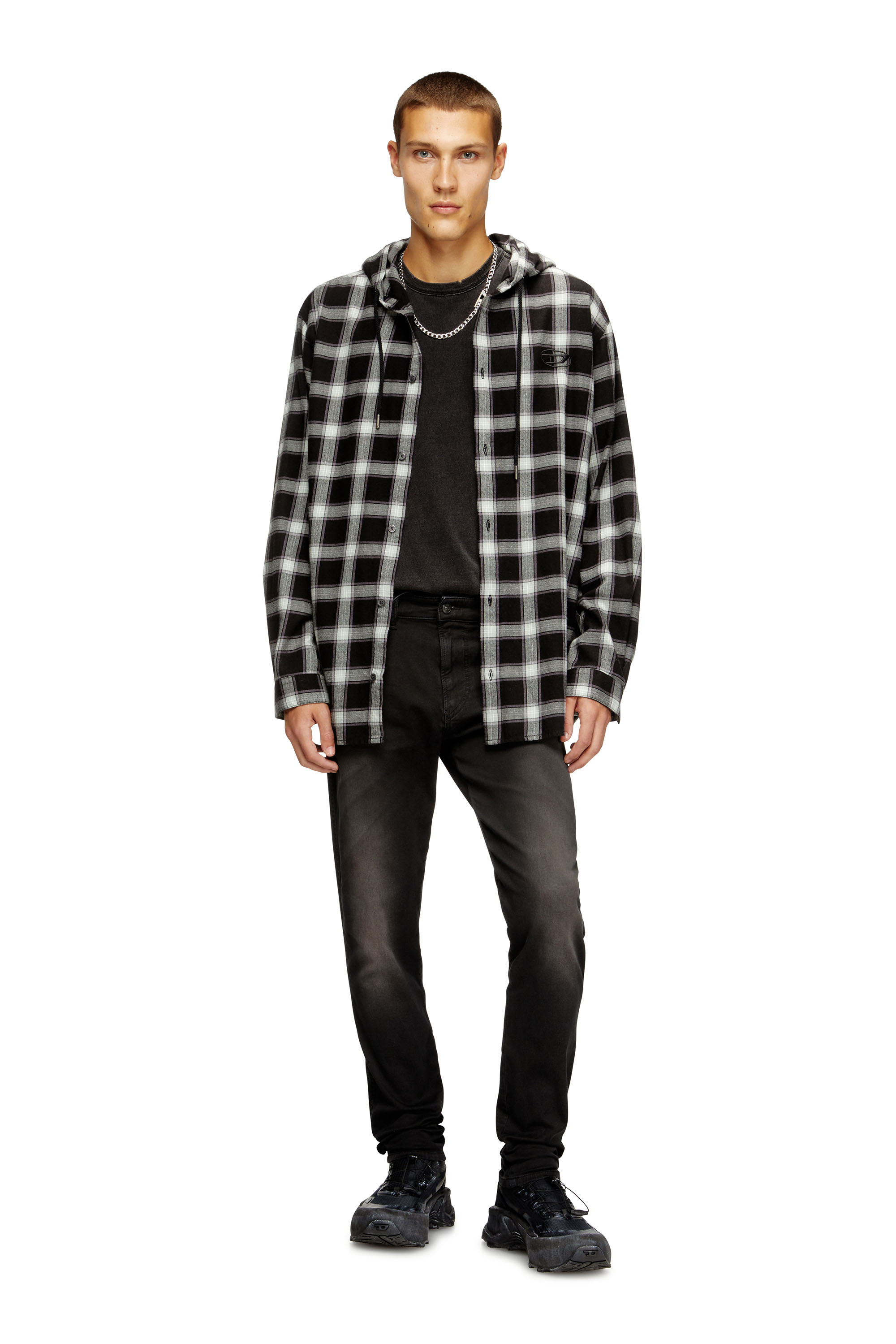 Diesel - Man's Slim 2062 D-Strukt Joggjeans® 0670M, Black/Dark grey - 2