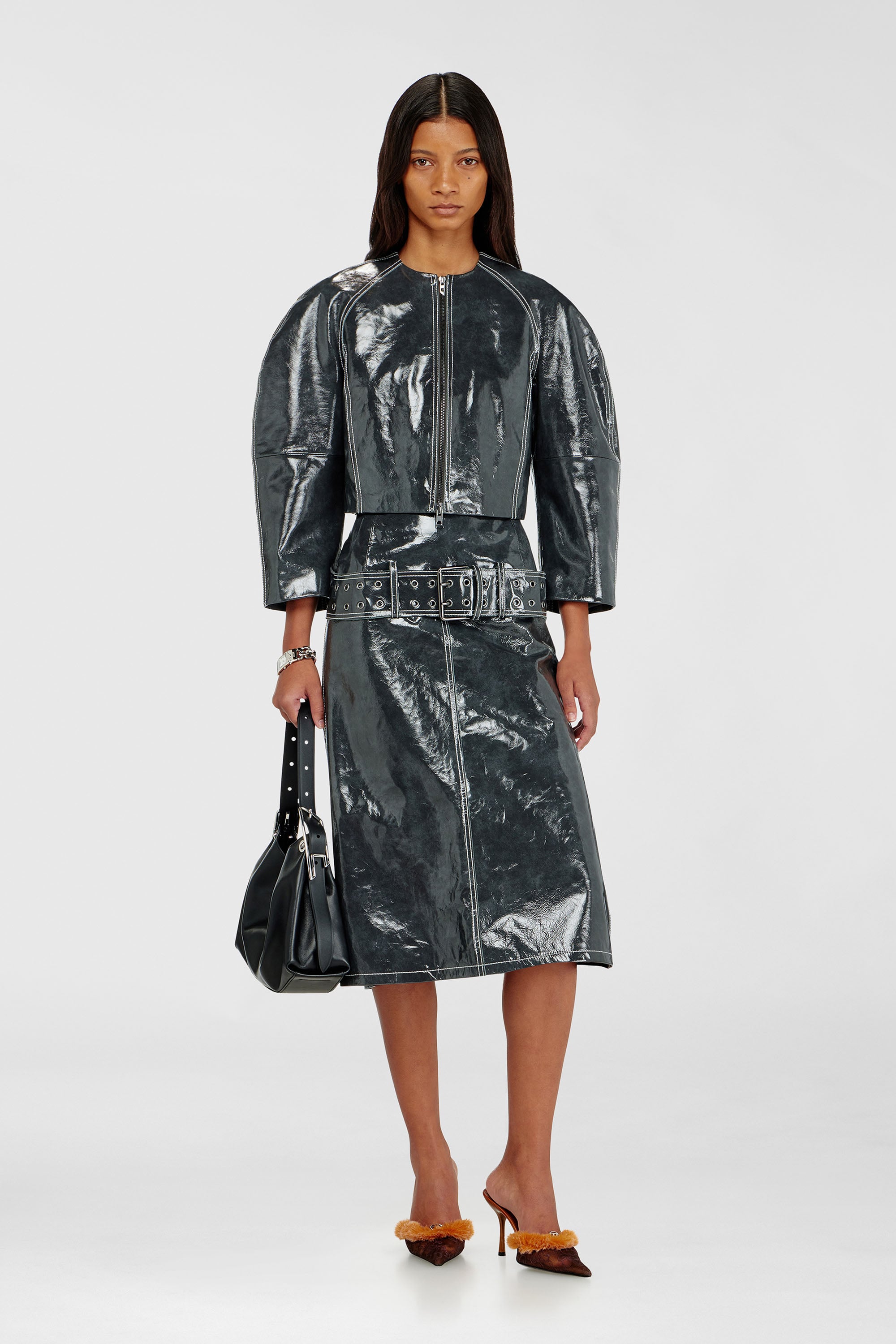 Diesel - L-ANDON, Woman's Patent-leather jacket with cocoon sleeves in Dark grey - 2