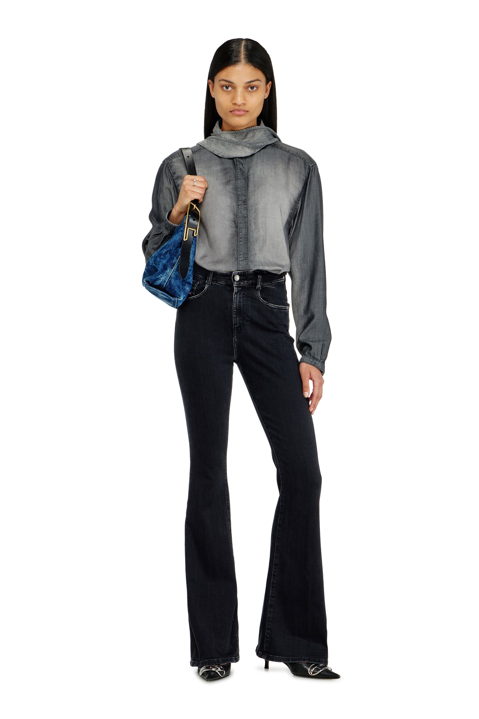 Diesel - D-LINE HOBO S, Woman's D-Line-Denim shoulder bag in Medium blue - 3