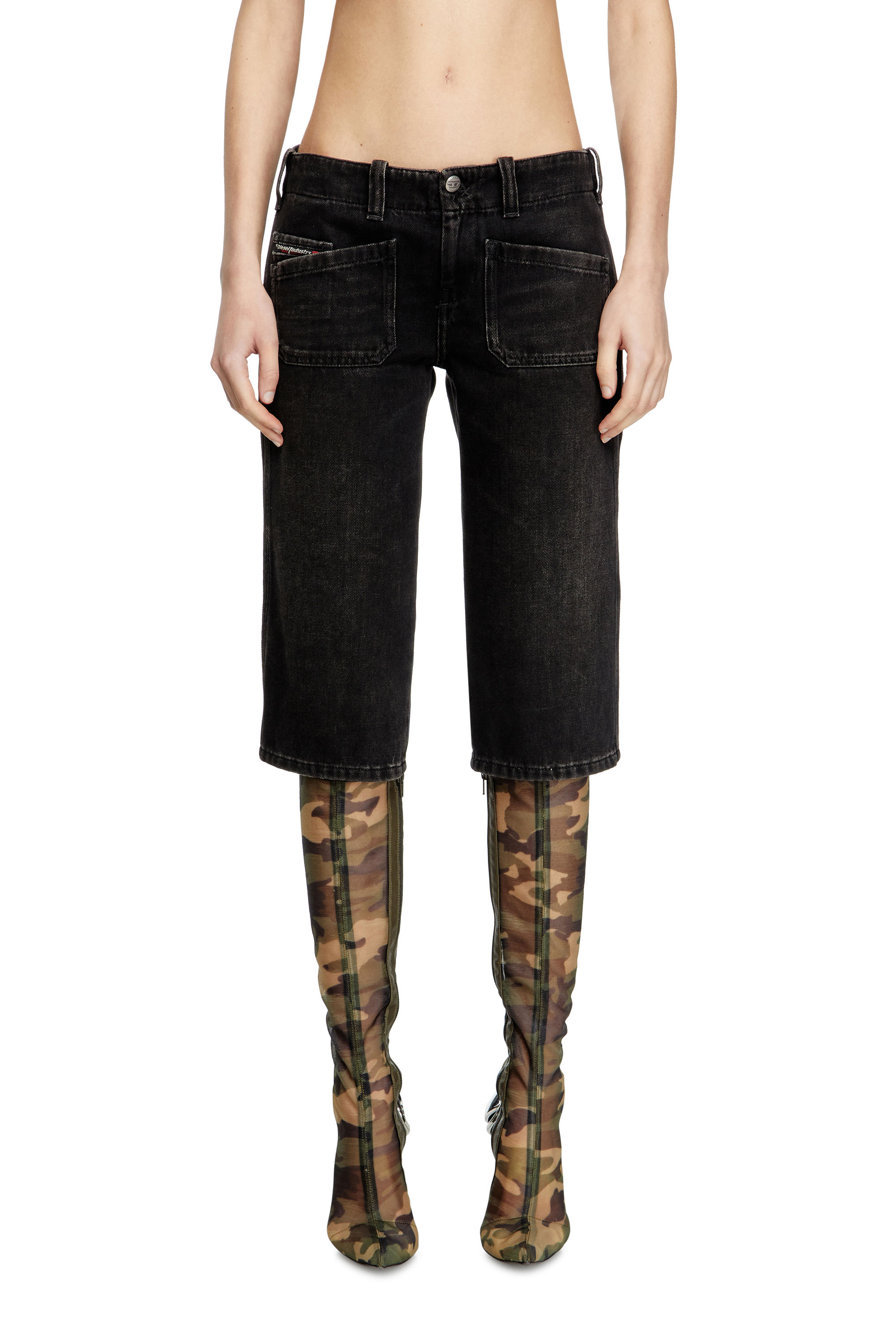 Diesel - DE-KEATE-SHORT, Woman's Capri shorts in denim in Black - 3